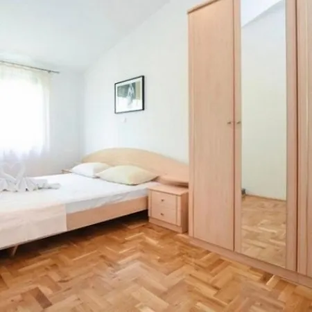 Tatil Evi Family Friendly House With A Swimming Pool - 25197