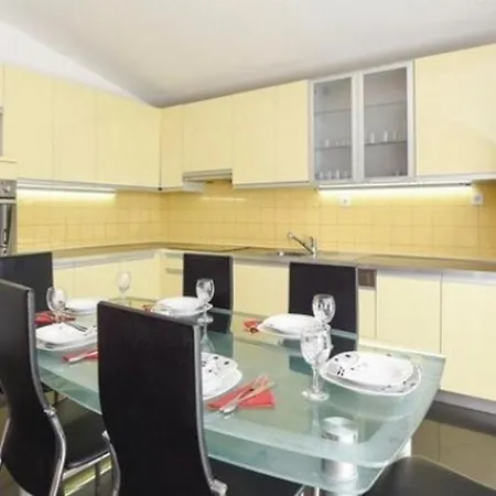 Family Friendly House With A Swimming Pool - 25197 Tatil Evi Omiš