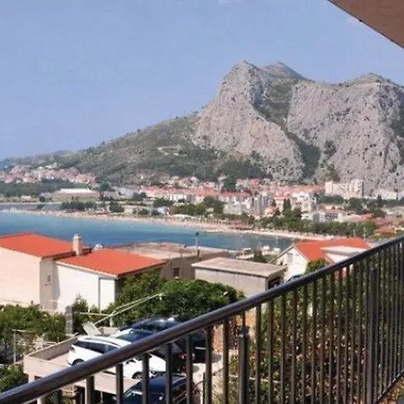 Family Friendly House With A Swimming Pool - 25197 * Omiš