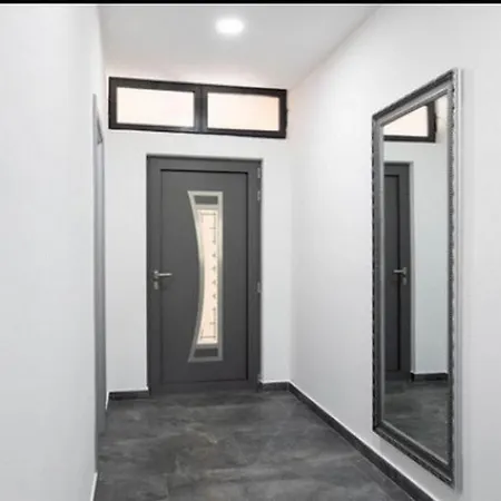Tatil Evi Family Friendly House With A Swimming Pool - 25197